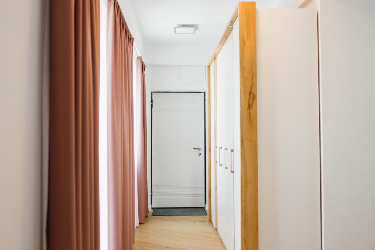 Pink Sahara at EAS Residence Oradea Bagian luar foto